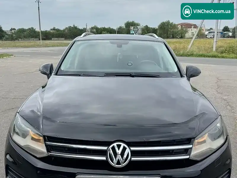 Volkswagen Touareg 2012, фото з оголошення 2 з 19, VIN WVGZZZ7PZDD024029