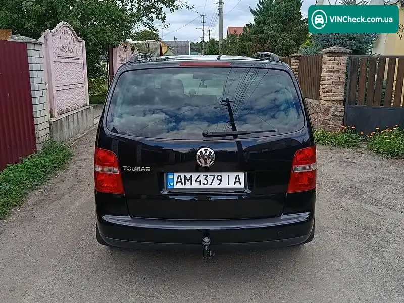 Volkswagen Touran 2005, фото з оголошення 2 з 20, VIN WVGZZZ1TZ5W156239