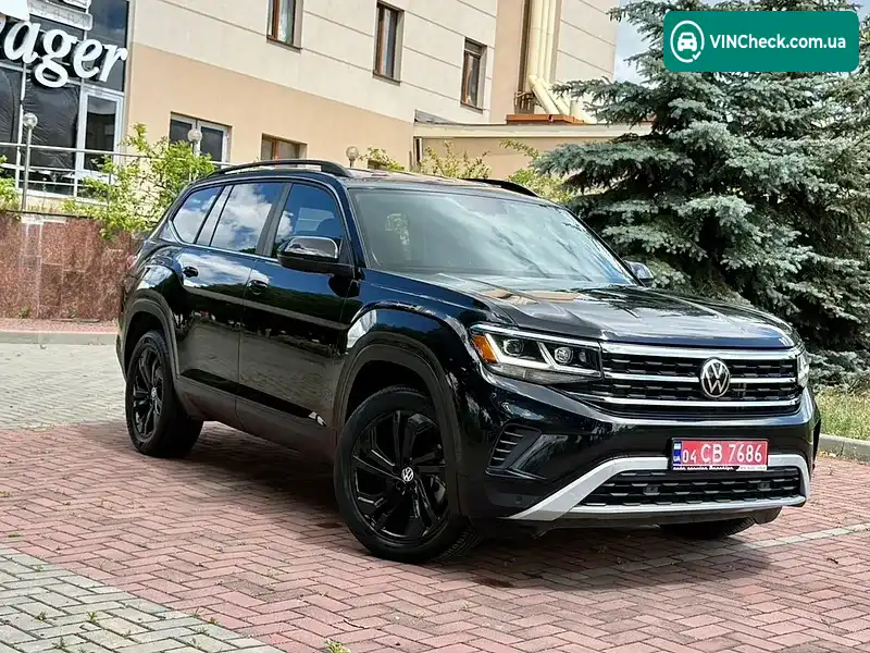 Volkswagen Atlas 2023, фото з оголошення 2 з 20, VIN 1V2HR2CA3PC542824
