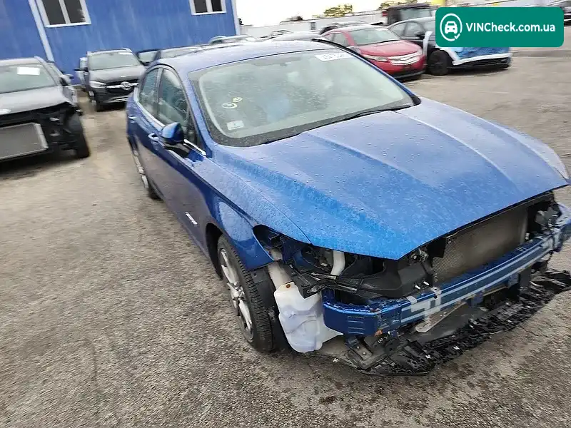 Ford Fusion 2017, фото з оголошення 1 з 9, VIN 3FA6P0LU0HR325382
