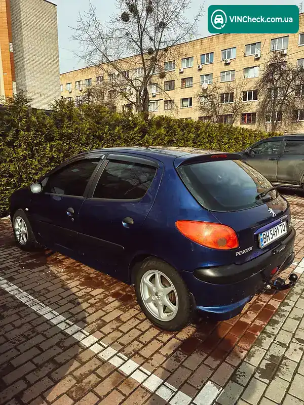 Peugeot 206 2006, фото з оголошення 1 з 12, VIN VF32AKFWA47520392