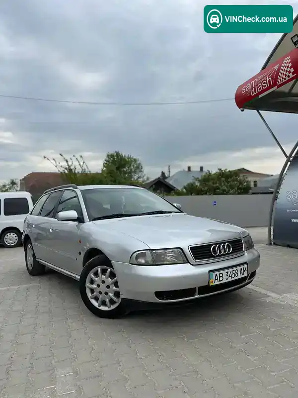 Audi A4 1997, фото з оголошення 2 з 12, VIN WAUZZZ8DZTA158206