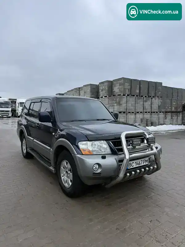 Mitsubishi Pajero 2002, фото з оголошення 2 з 13, VIN JMBLYV78W3J000417