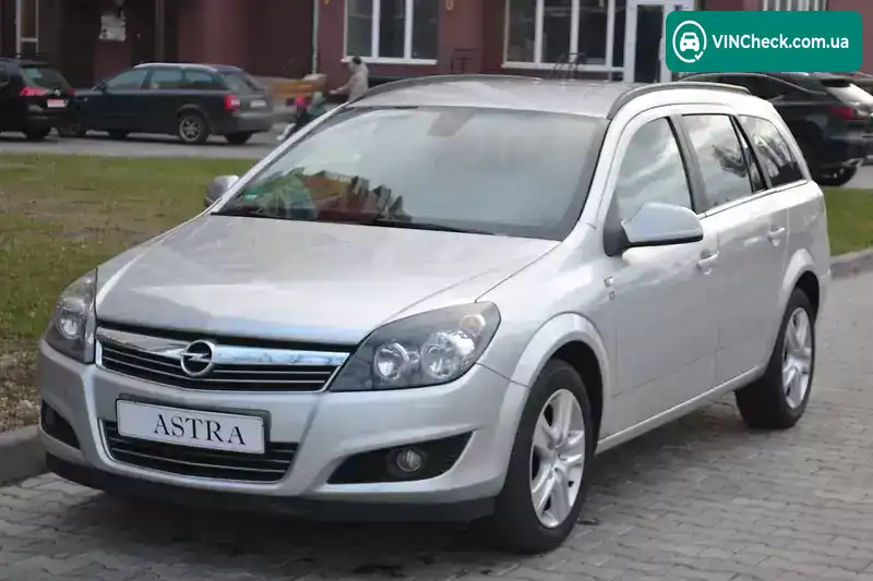 Opel Astra 2010, фото з оголошення 1 з 20, VIN W0L0ANL35A2086012