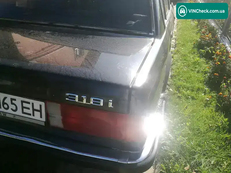 BMW 3 Series 1987, фото з оголошення 2 з 8, VIN WBAAC310201339586