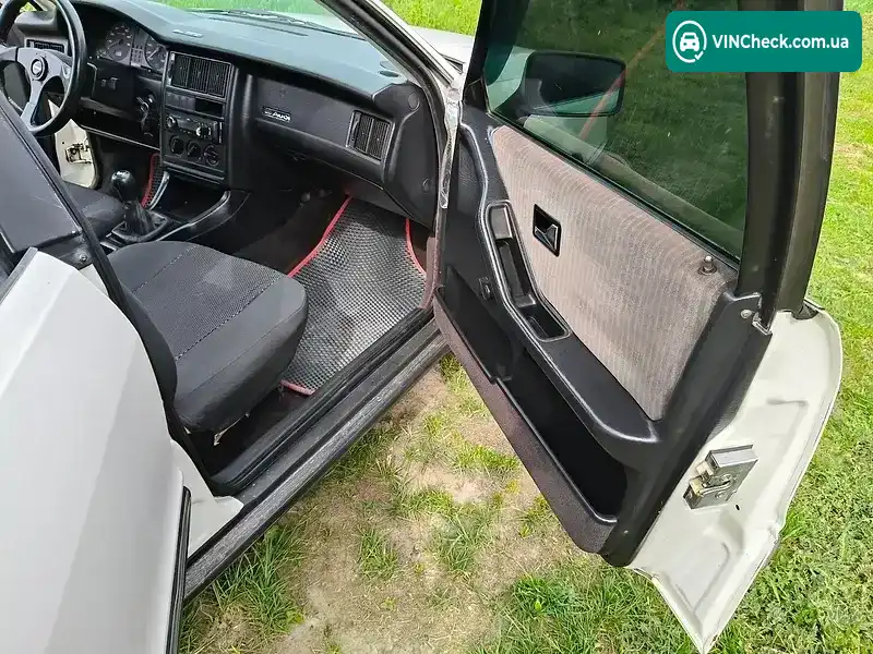 Audi 90 1988, фото з оголошення 1 з 17, VIN WAUZZZ89ZJA341243