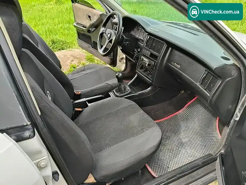 Audi 90 1988, фото з оголошення 2 з 17, VIN WAUZZZ89ZJA341243