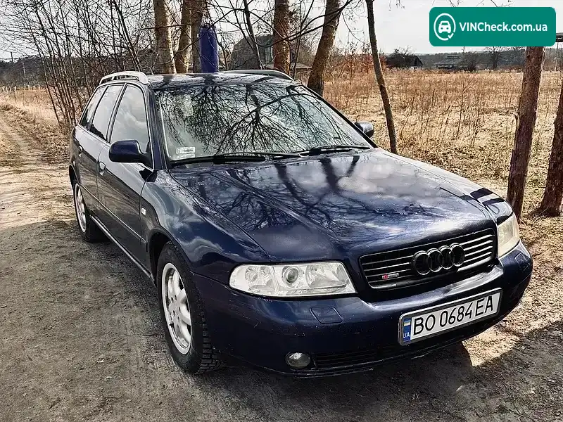 Audi A4 1999, фото з оголошення 1 з 4, VIN WAUZZZ8DZXA308976