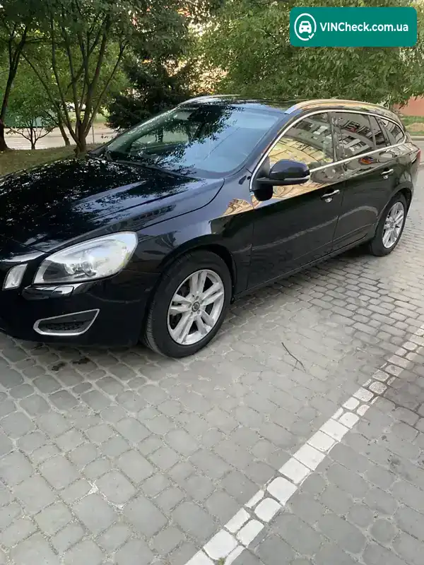 Volvo V60 2013, фото з оголошення 1 з 20, VIN YV1FW8756D1096507