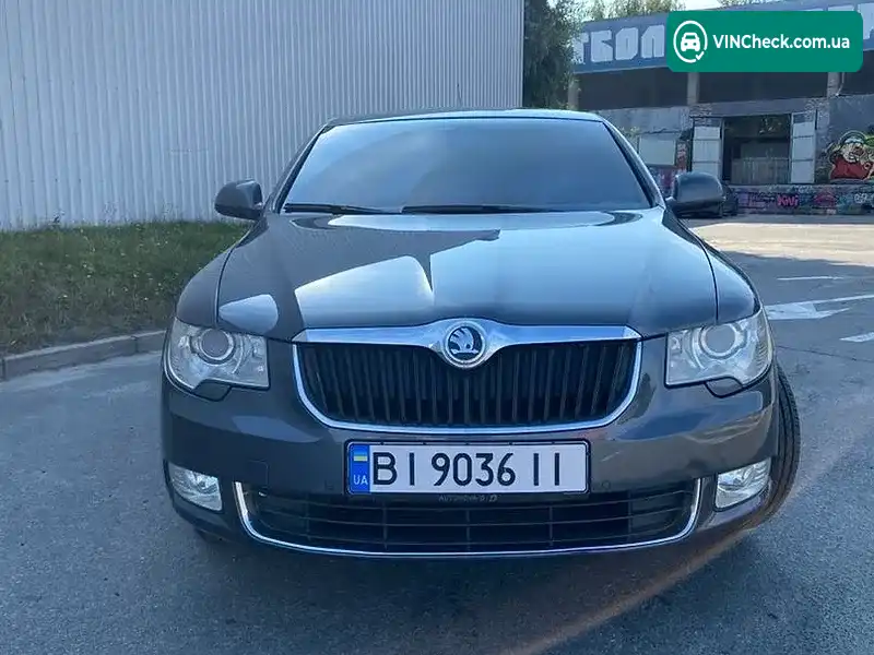 Skoda Superb 2009, фото з оголошення 1 з 16, VIN TMBAD73T999009599