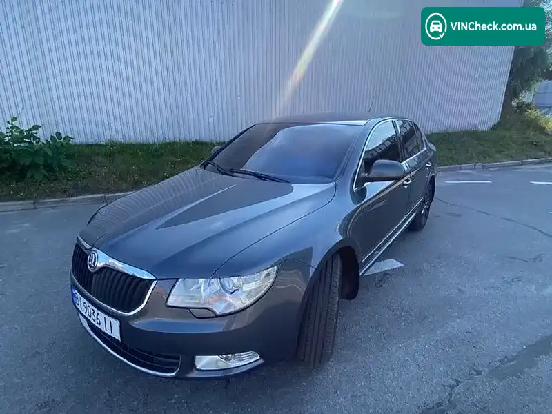 Skoda Superb 2009, фото з оголошення 2 з 16, VIN TMBAD73T999009599