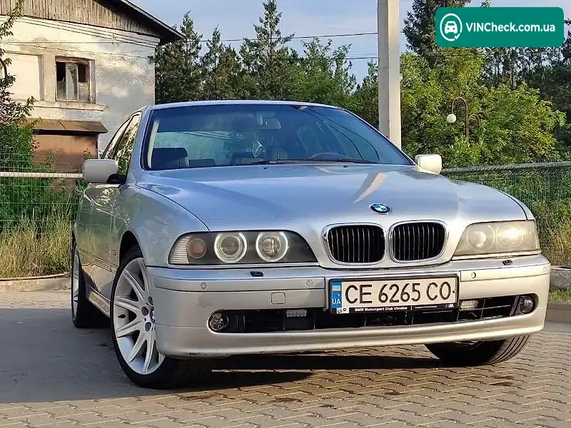 BMW 5 Series 2003, фото з оголошення 1 з 10, VIN WBADT61060CJ62981