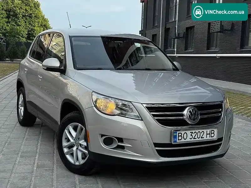 Volkswagen Tiguan 2010, фото з оголошення 1 з 20, VIN WVGAV7AX1BW512792