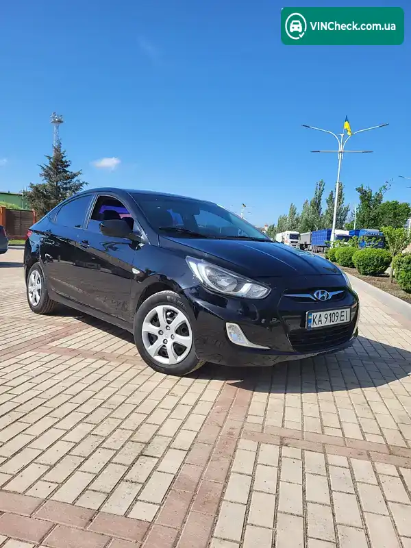 Hyundai Accent 2011, фото з оголошення 1 з 14, VIN Z94CU41CBBR069345