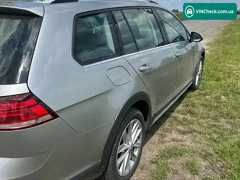 Volkswagen Golf 2018, фото з оголошення 1 з 4, VIN WVWZZZAUZJP600226