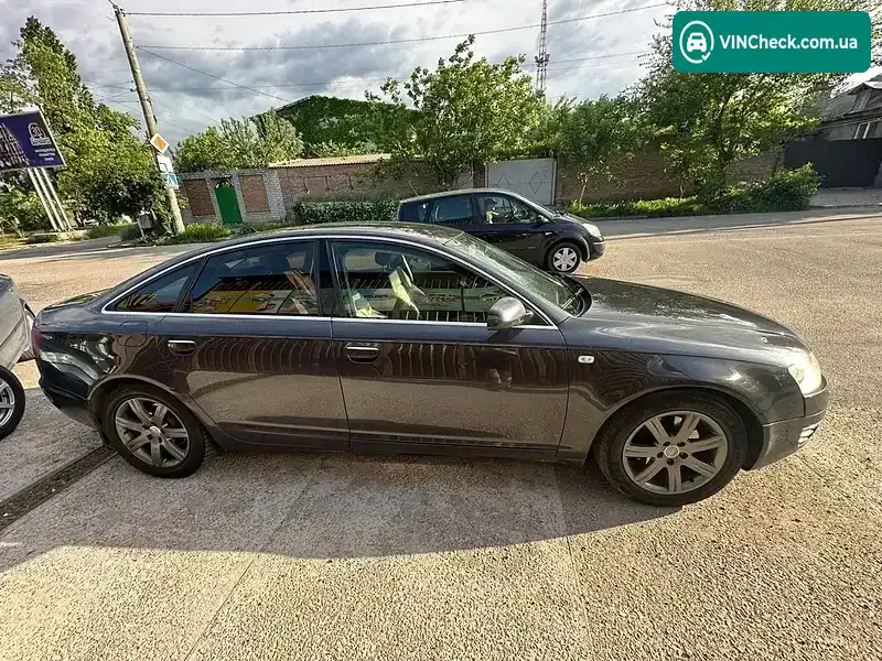 Audi A6 2004, фото з оголошення 2 з 9, VIN WAUZZZ4F45N005032