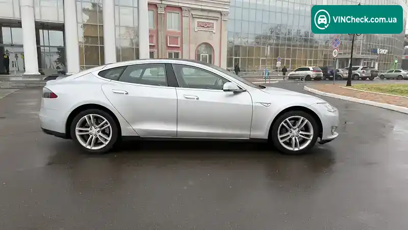 Tesla Model S 2012, фото з оголошення 2 з 21, VIN 5YJSA1DP3CFS00086