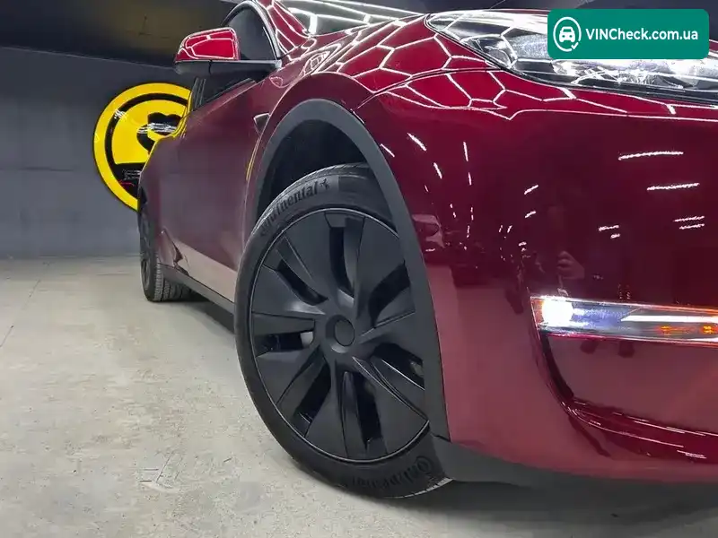 Tesla Model Y 2025, фото з оголошення 2 з 20, VIN 7SATGDEE1RF070313