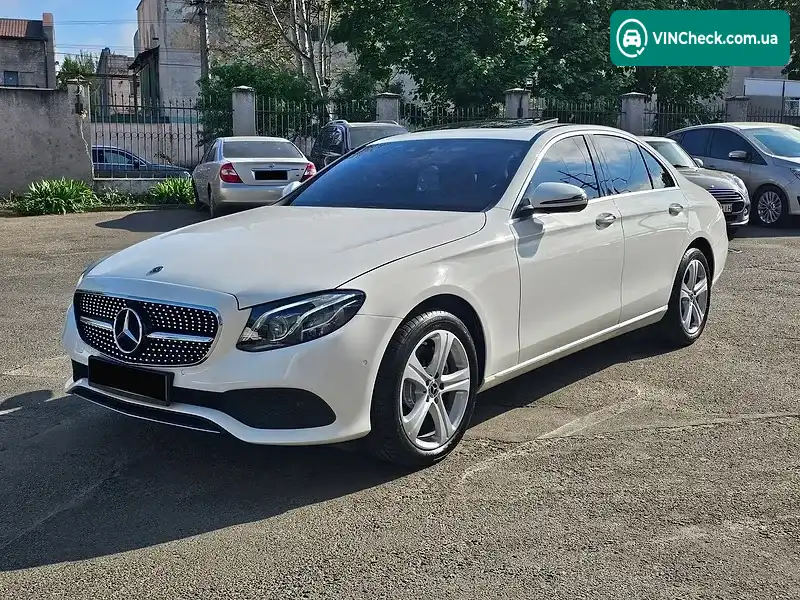 Mercedes-Benz E-Class 2018, фото з оголошення 2 з 20, VIN WDDZF0EB1JA478350