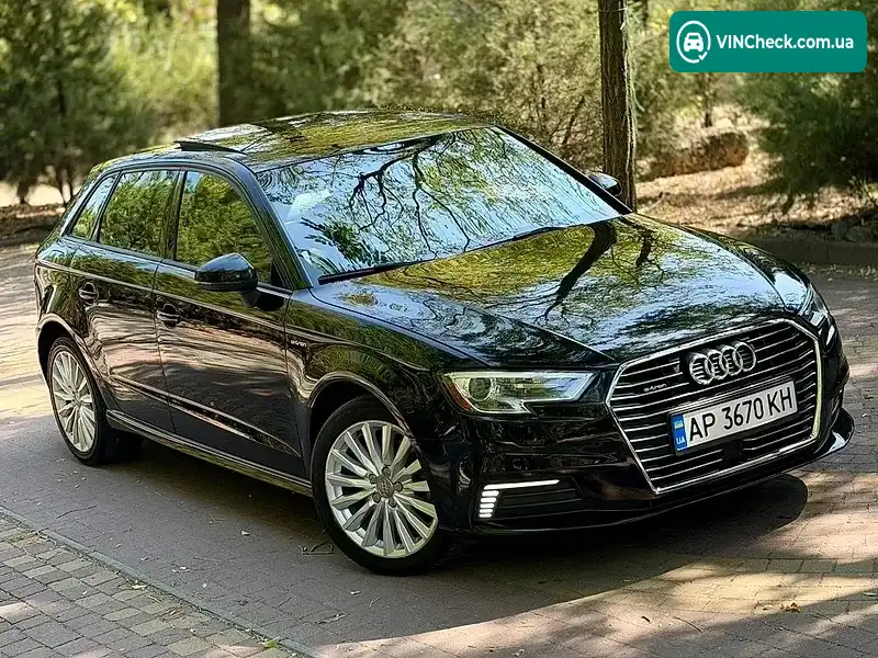 Audi A3 2016, фото з оголошення 2 з 20, VIN WAUUPBFF6HA077785