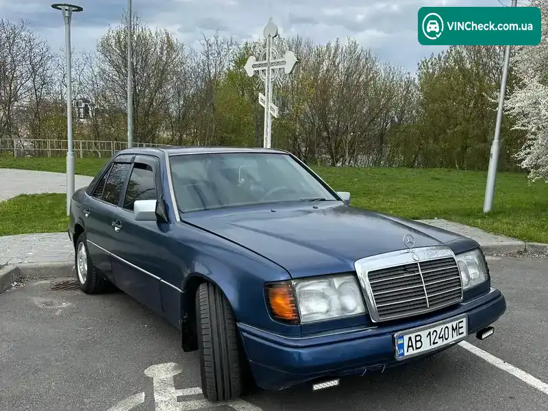 Mercedes-Benz E-Class 1993, фото з оголошення 2 з 21, VIN WDB1241301B754979
