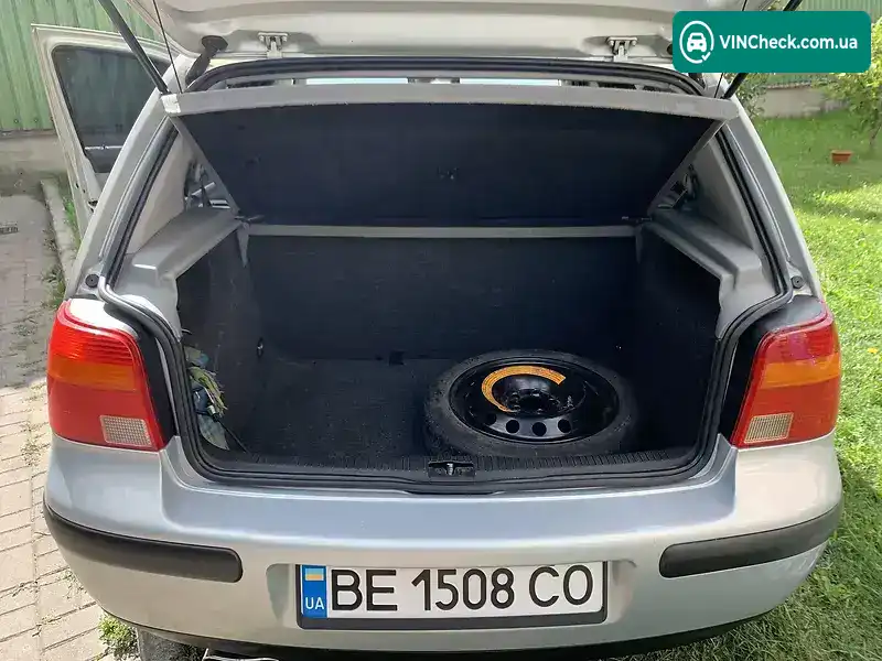 Volkswagen Golf 1999, фото з оголошення 1 з 12, VIN WVWAC21J7XW490863