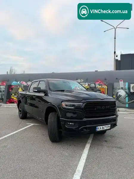 Dodge RAM 1500 2021, фото з оголошення 1 з 17, VIN 1C6SRFHT3MN619031