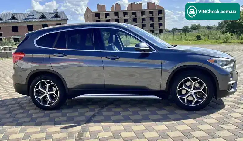 BMW X1 2017, фото з оголошення 2 з 19, VIN WBXHT3C35H5F81050
