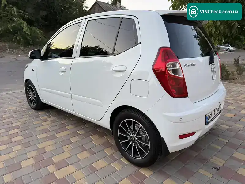 Hyundai i10 2011, фото з оголошення 2 з 18, VIN MALAN51CBBM886137