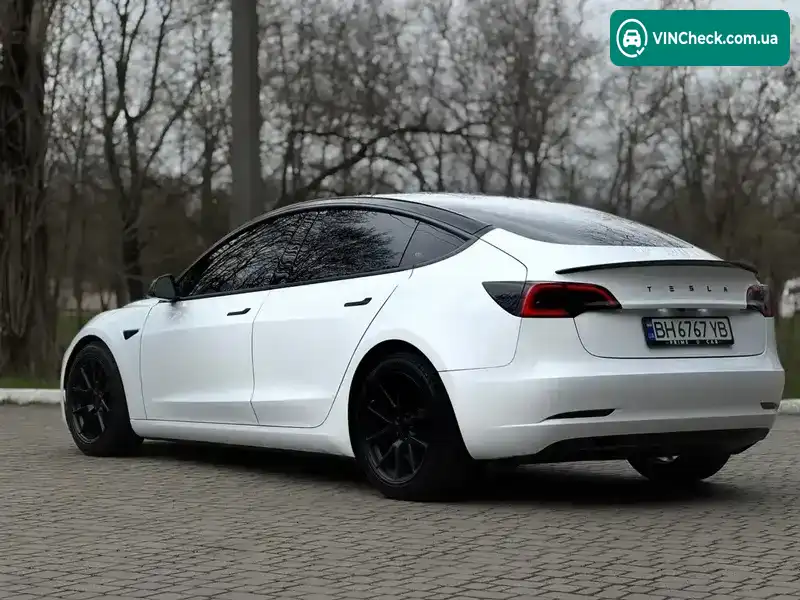 Tesla Model 3 2023, фото з оголошення 2 з 14, VIN 5YJ3E1EB4PF596286