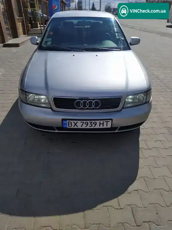 Audi A4 1996, фото з оголошення 1 з 10, VIN WAUZZZ8DZVA029533