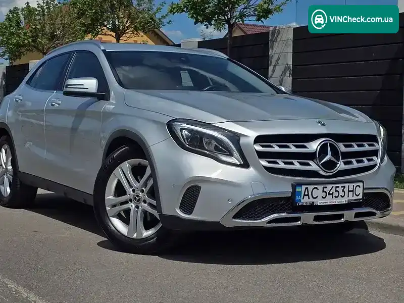 Mercedes-Benz GLA-Class 2019, фото з оголошення 2 з 21, VIN W1N1569421J702169