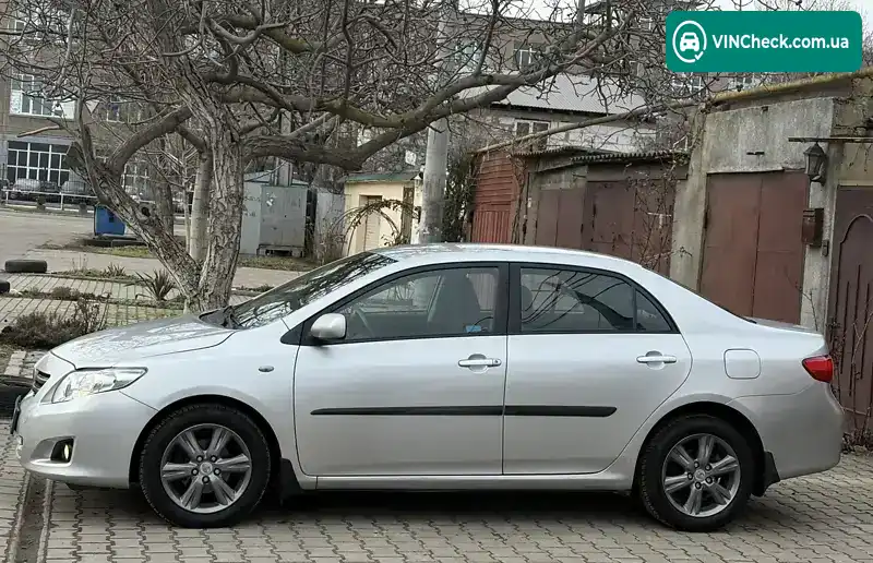 Toyota Corolla 2009, фото з оголошення 2 з 16, VIN AHTLH56E903037152