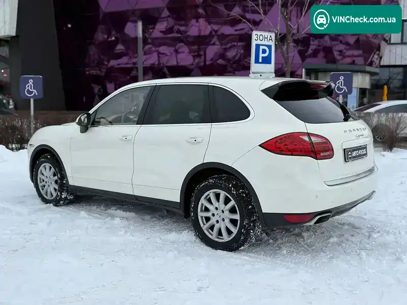 Porsche Cayenne 2010, фото з оголошення 2 з 21, VIN WP1ZZZ92ZBLA00209