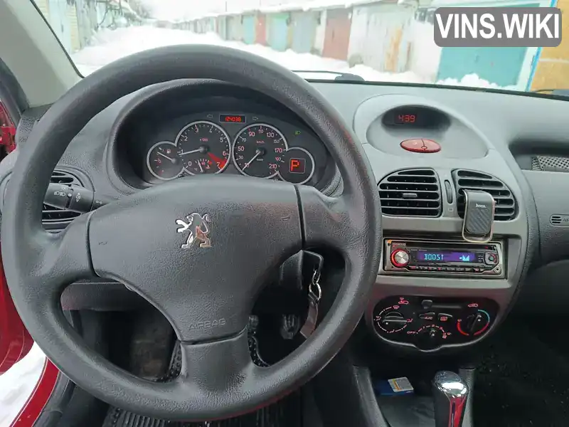 Peugeot 206 2008, фото з оголошення 2 з 21, VIN VF32AKFWR47736901
