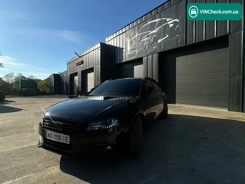Audi A4 2010, фото з оголошення 1 з 11, VIN WAUZZZ8K4BA094661