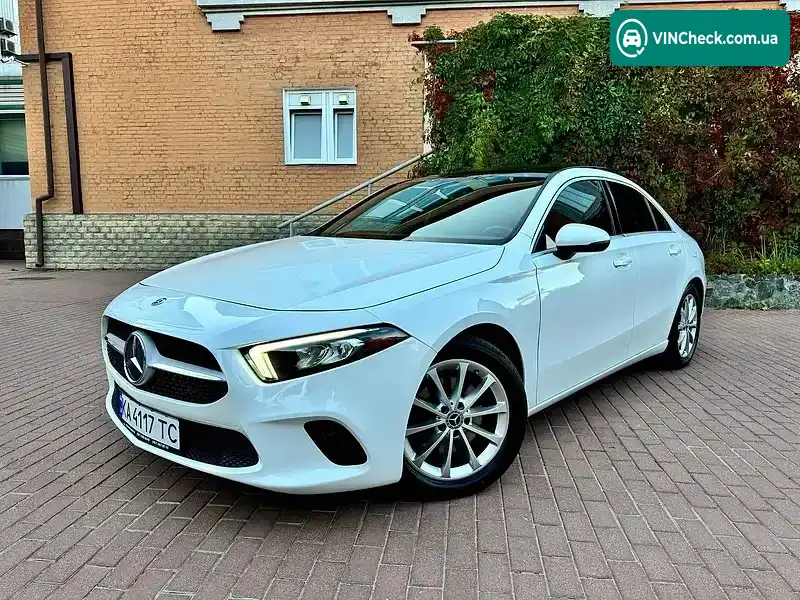 Mercedes-Benz A-Class 2019, фото з оголошення 1 з 20, VIN WDD3G4EB3KW026916