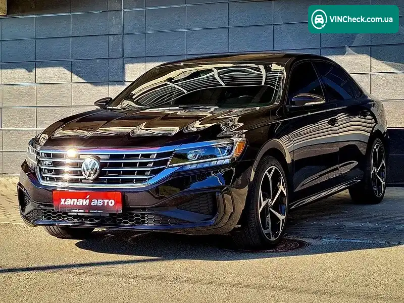 Volkswagen Passat 2020, фото з оголошення 1 з 20, VIN 1VWMA7A3XLC012950