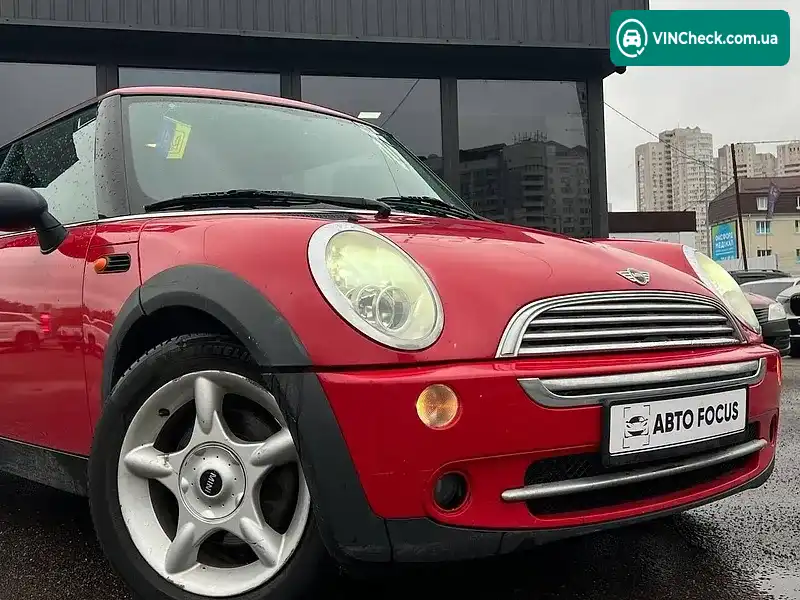MINI Hatch 2005, фото з оголошення 2 з 20, VIN WMWRA31050TA80348