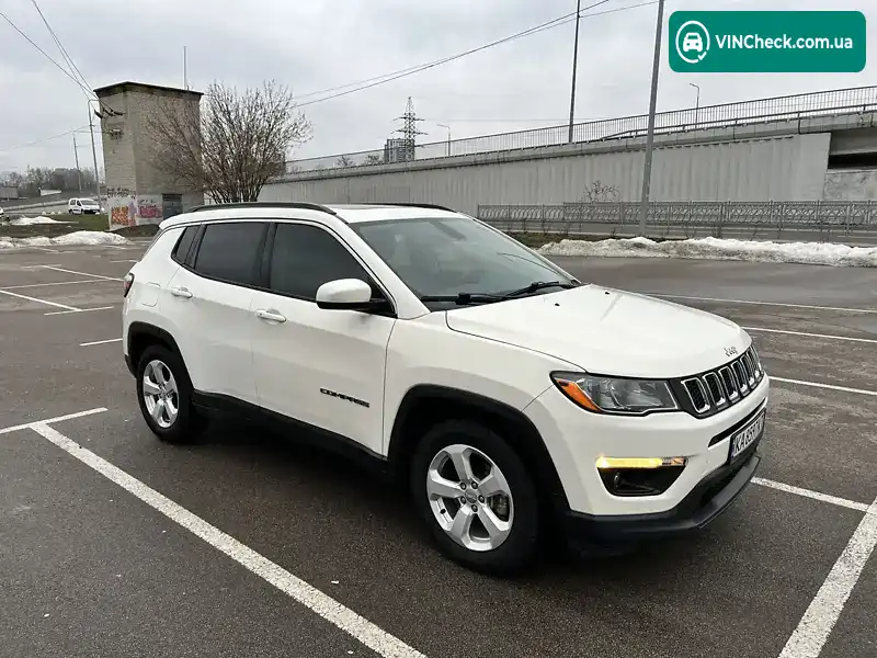 Jeep Compass 2017, фото з оголошення 2 з 14, VIN 3C4NJCBB5JT240636