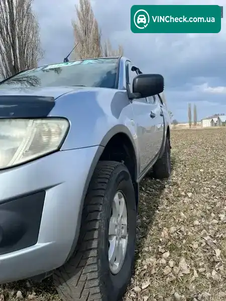 Mitsubishi L 200 2012, фото з оголошення 2 з 21, VIN MMCJNKB40CDZ10556