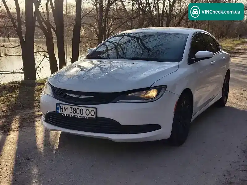 Chrysler 200 2014, фото з оголошення 1 з 8, VIN 1C3CCCAB8FN612730