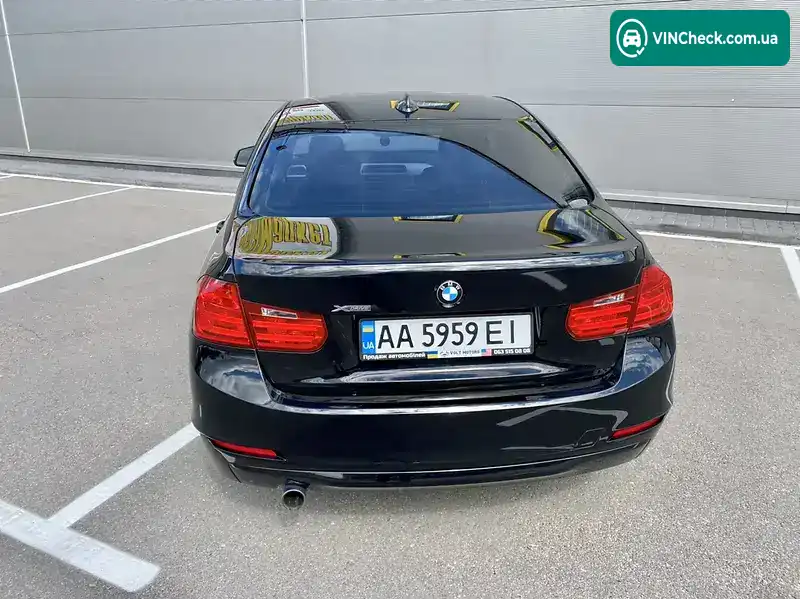 BMW 3 Series 2015, фото з оголошення 2 з 20, VIN WBA3C3C50FK202876