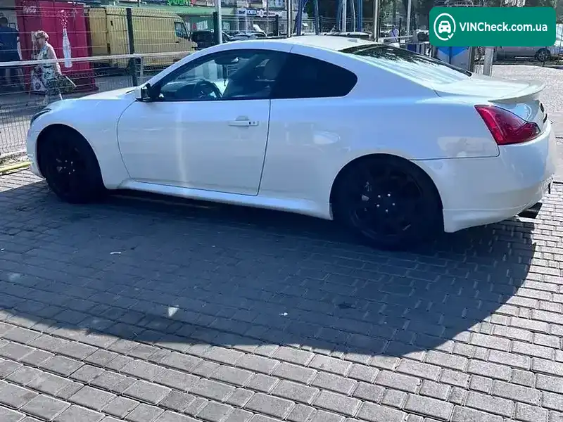 Infiniti G37 2008, фото з оголошення 2 з 20, VIN JNKCV64E18M117533