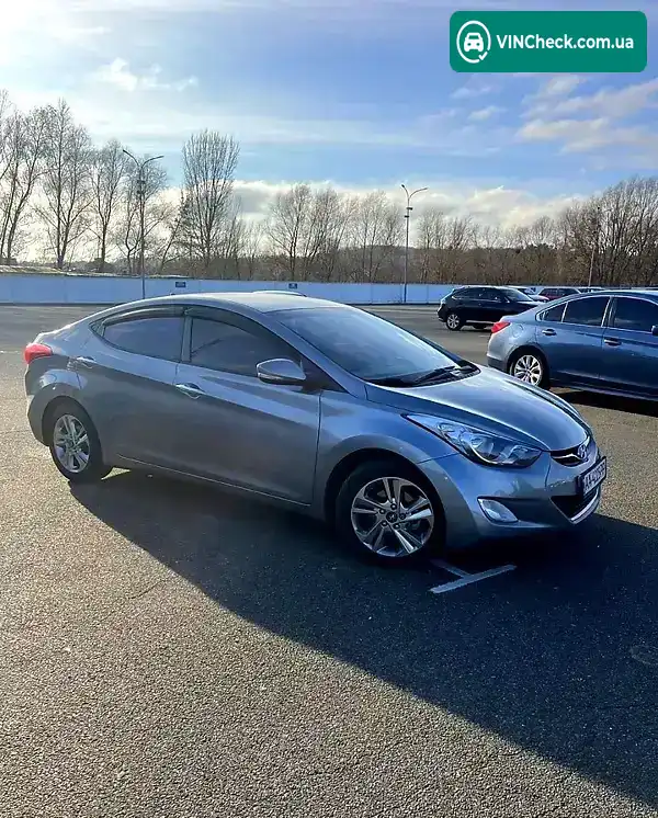 Hyundai Avante 2012, фото з оголошення 2 з 11, VIN KMHDG41DBCU560877