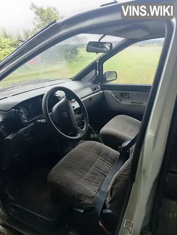 Nissan Prairie 1992, фото з оголошення 2 з 9, VIN JN1000M11U0009027