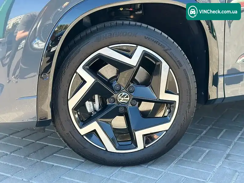 Volkswagen Tayron 2025, фото з оголошення 2 з 20, VIN WVGZZZR46SW002354
