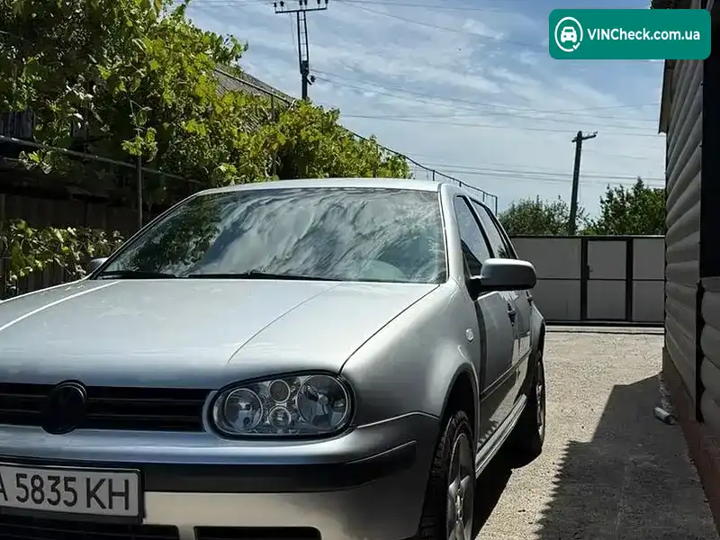 Volkswagen Golf 2002, фото з оголошення 1 з 12, VIN WVWZZZ1JZ3B078130