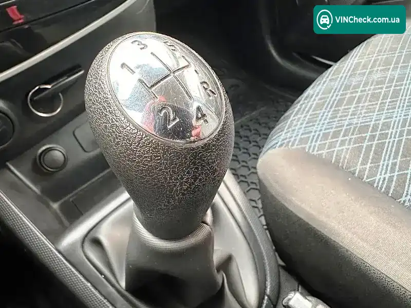 Renault Clio 2013, фото з оголошення 2 з 21, VIN VF15R040H50022192