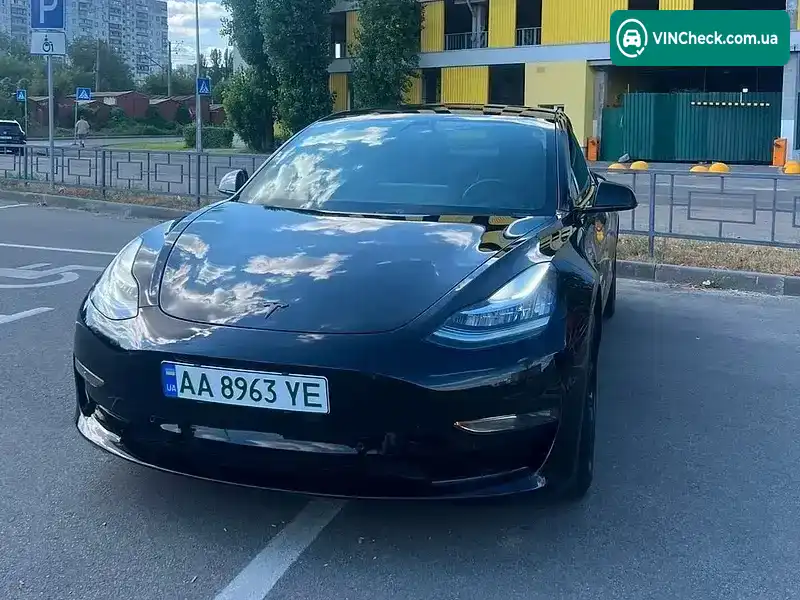 Tesla Model 3 2018, фото з оголошення 1 з 16, VIN 5YJ3E1EB0JF113609